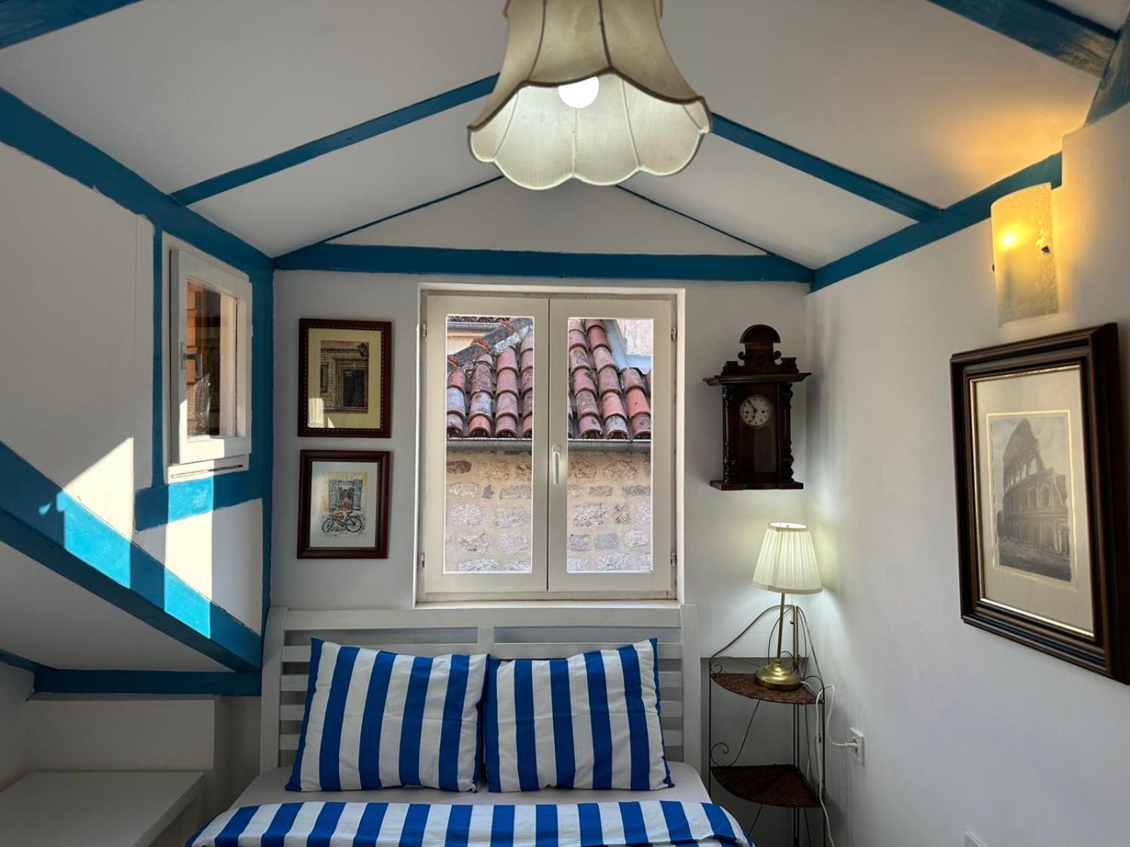 Charming Apartment With A Terrace Kotor Exterior photo